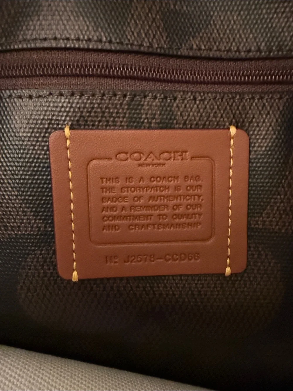 🤎Coach NWT Walnut Brown & Black Large City Tote In Signature C Monogram /Zipper